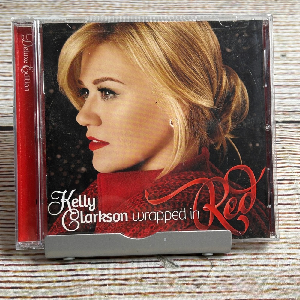 Kelly Clarkson Wrapped in Red Deluxe Edition CD 2013 RCA Holiday Pop